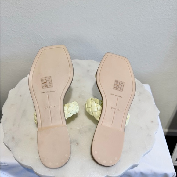 Dolce Vita Lemon Yellow Braided Sandals NIB size 9 - Picture 7 of 7